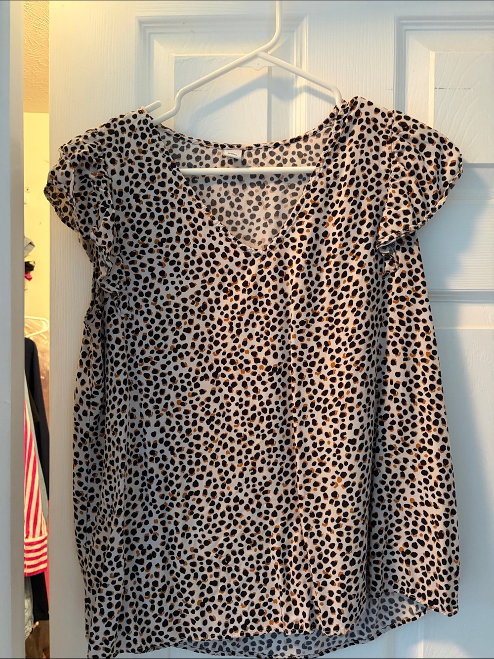 Old Navy Beige and Black Leopard Flutter Sleeve Top